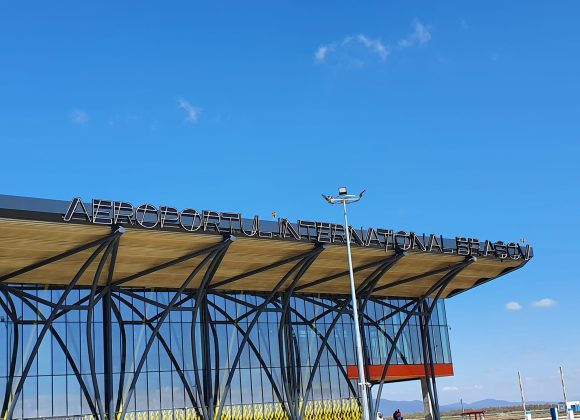 Sabotorii noului aeroport din Brașov Aeroport Brasov 1