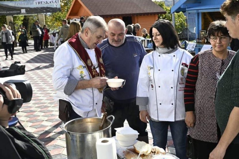 Ciorbă de Pește in Olimpul Clisurii 568555734_1575147840375477_3891813538220056630_n