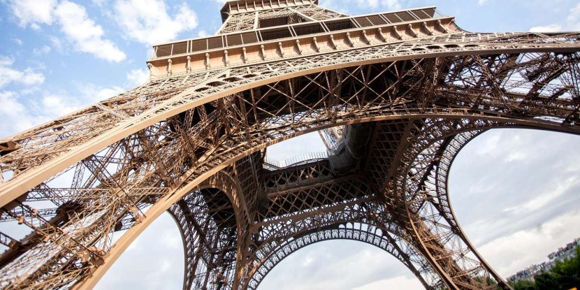 O originară din România va avea numele gravat pe Turnul Eiffel eiffel