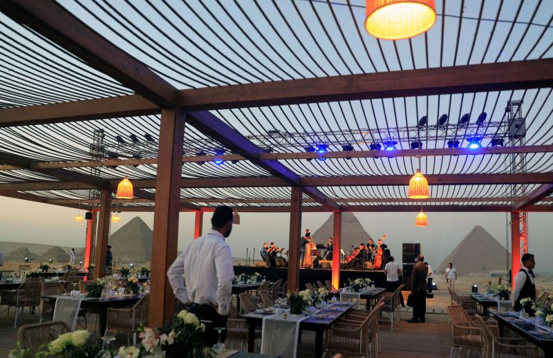 Egiptul închide magazinele, restaurantele şi centrele comerciale la ora 21.00 din cauza facturilor mari la energie egipt