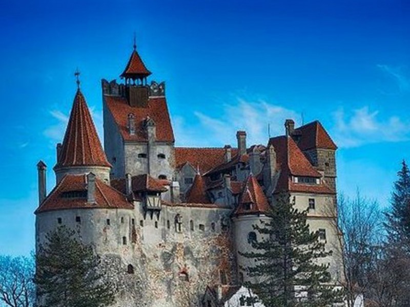 5000 de camioane pe zi distrug Cetatea Medievală Sighișoara sighi
